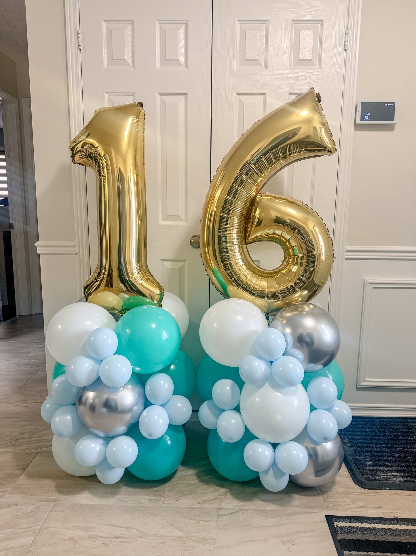 4.5 feet tall aged balloon bouquets (set of 2)