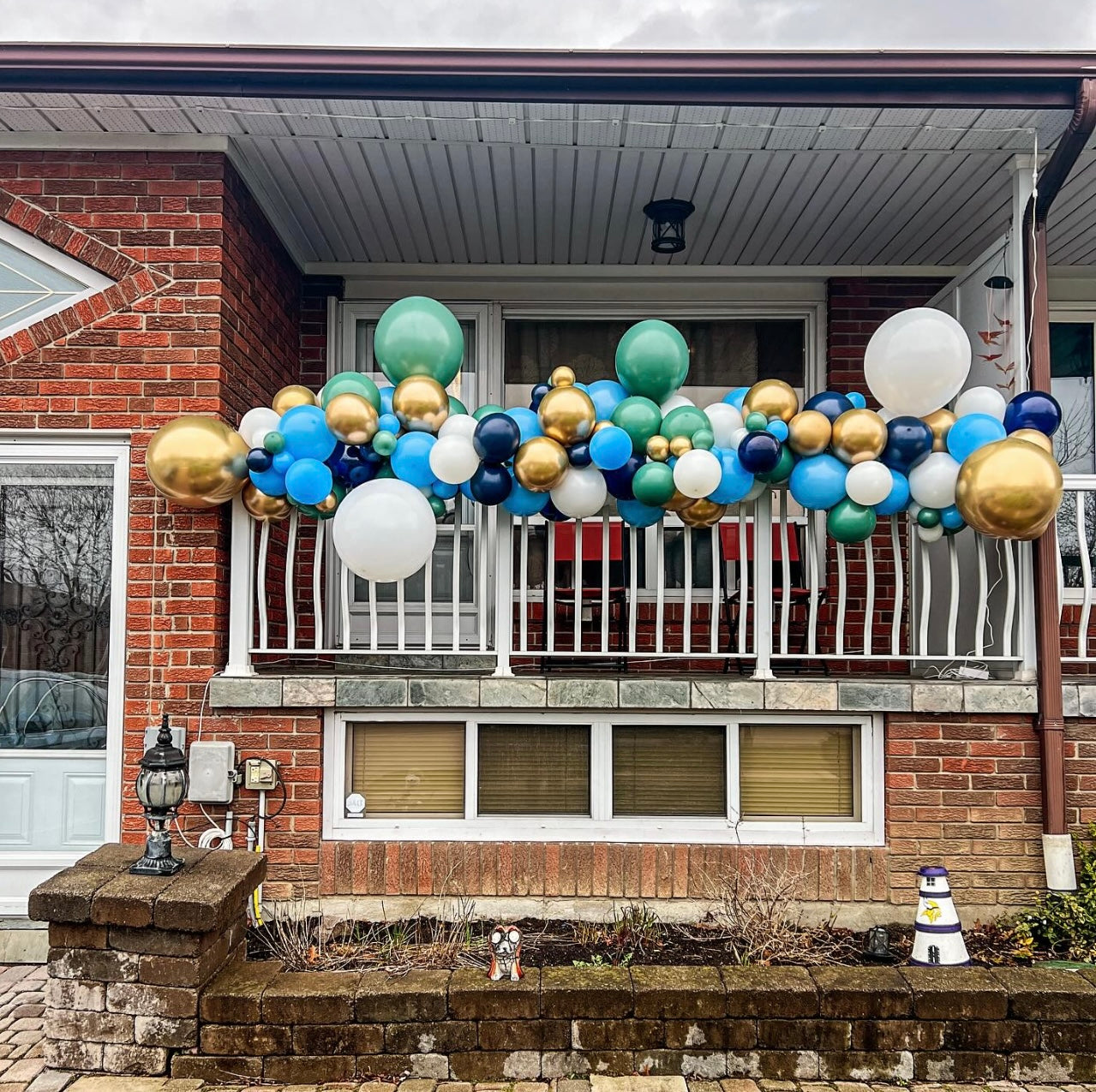 11 foot long balloons garland