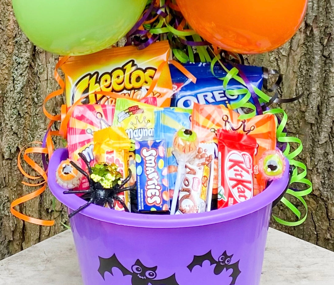 Black Cat Halloween Candy Basket
