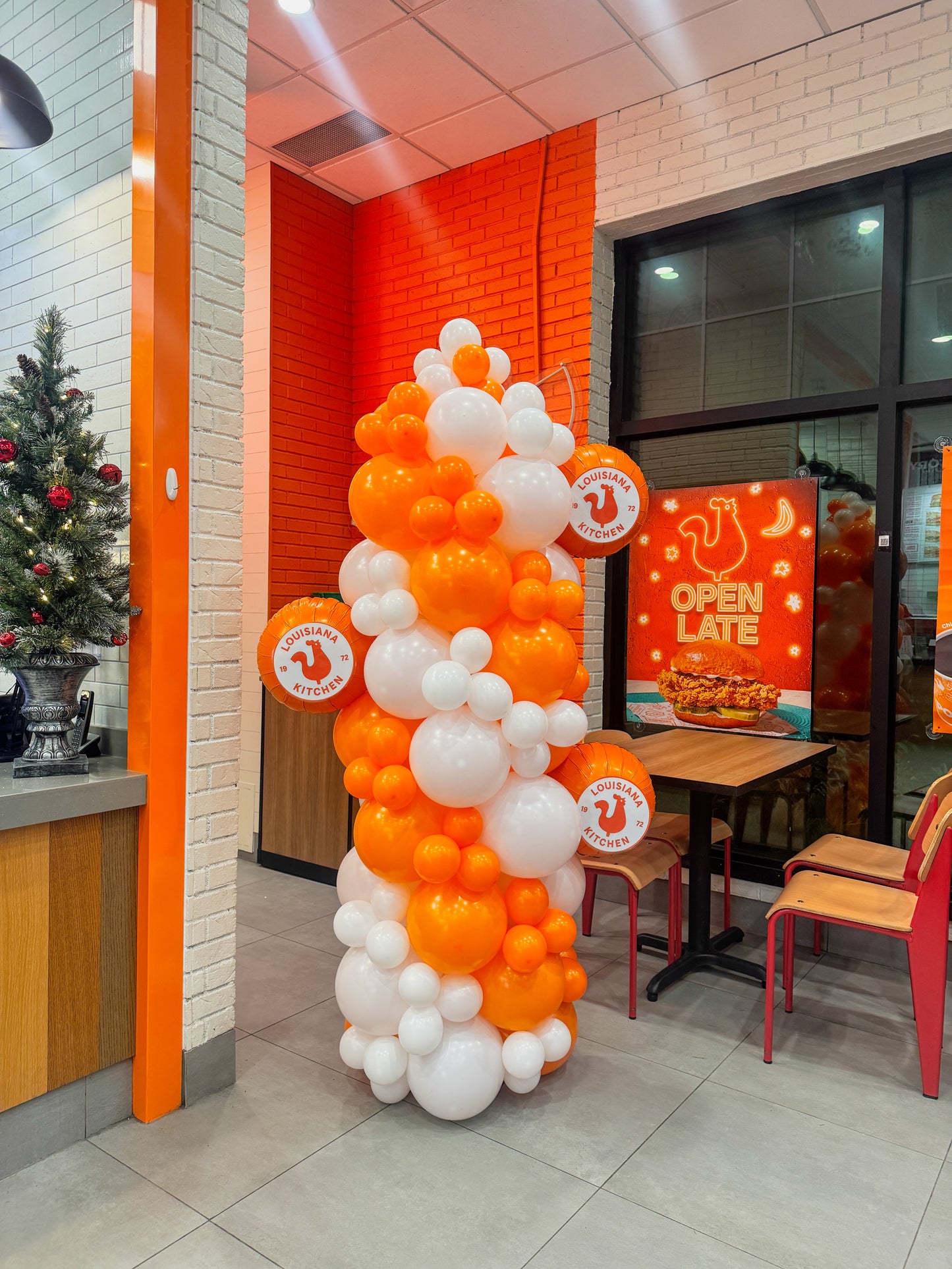 Branded stand along balloon pillars