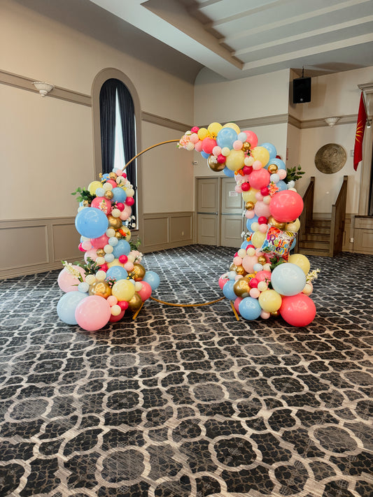 Large circle balloon arch with lots of floral