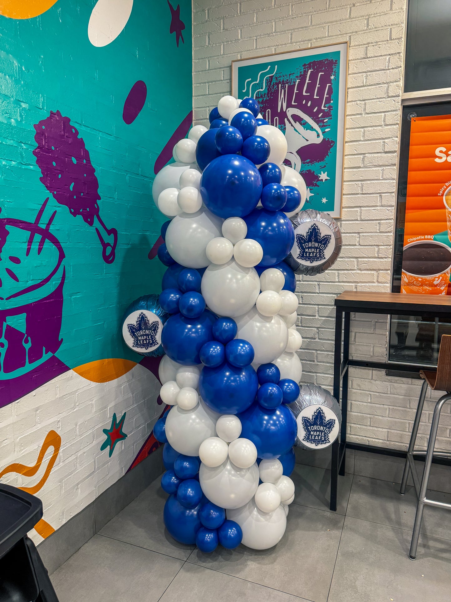 Branded stand along balloon pillars