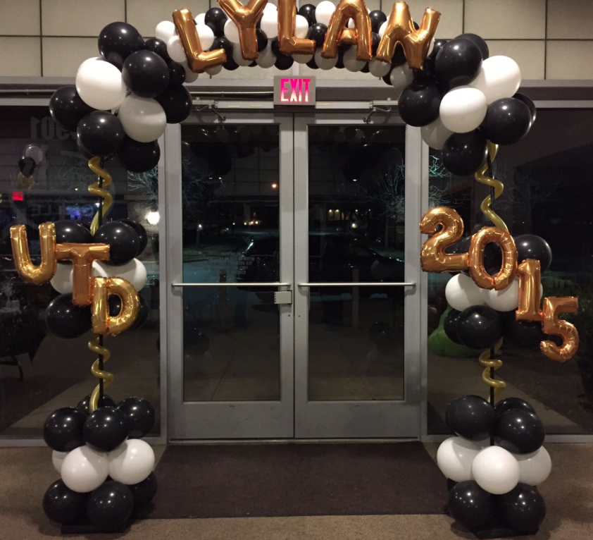 Grad balloon arch