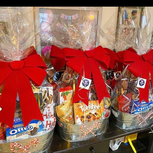 Large Holiday Gift Basket