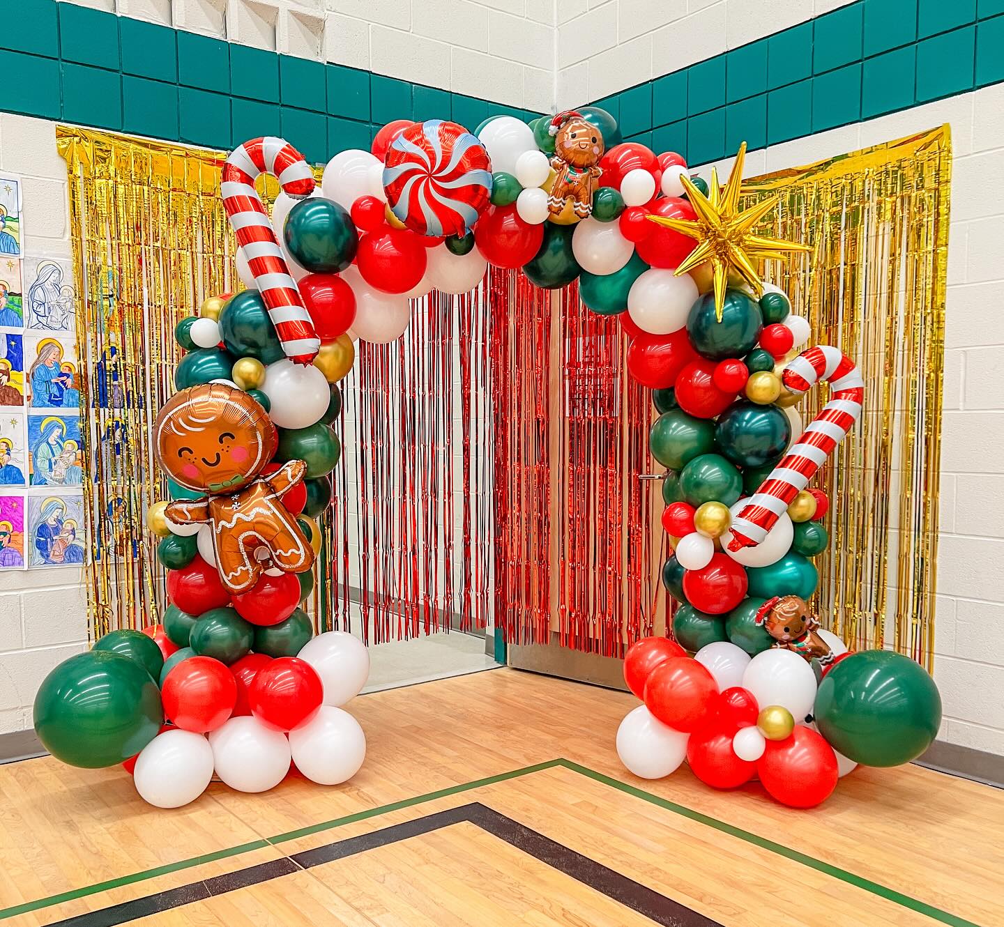 Christmas Balloon Themed Arch